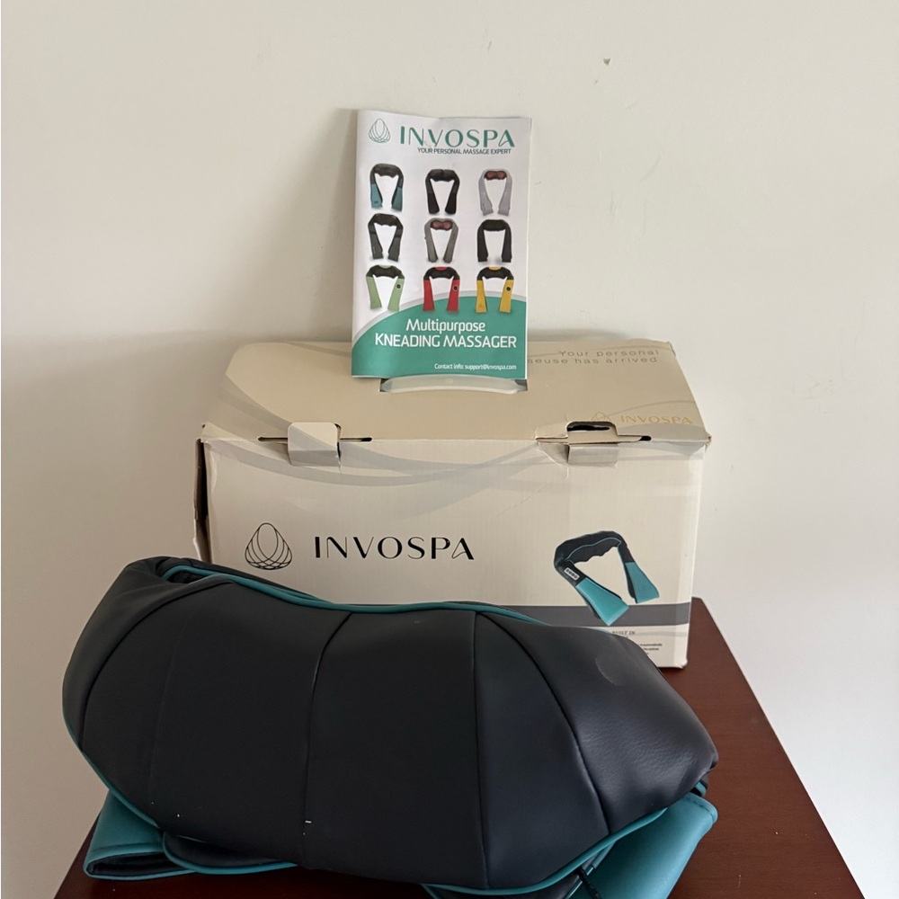 InvoSpa Shiatsu Neck and Back Massager with Heat.